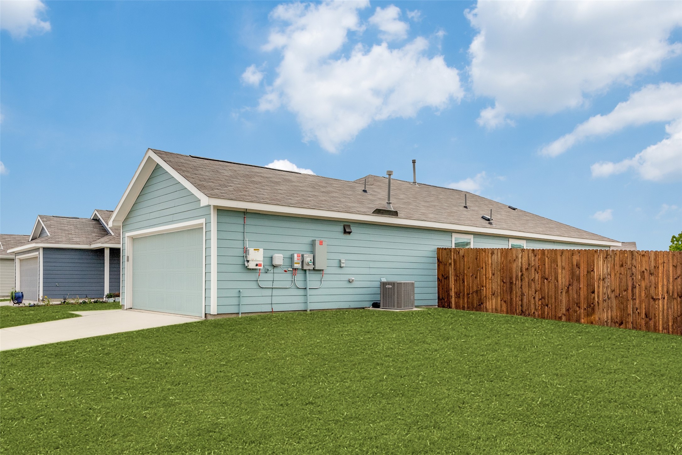 7337 Woodpecker Drive