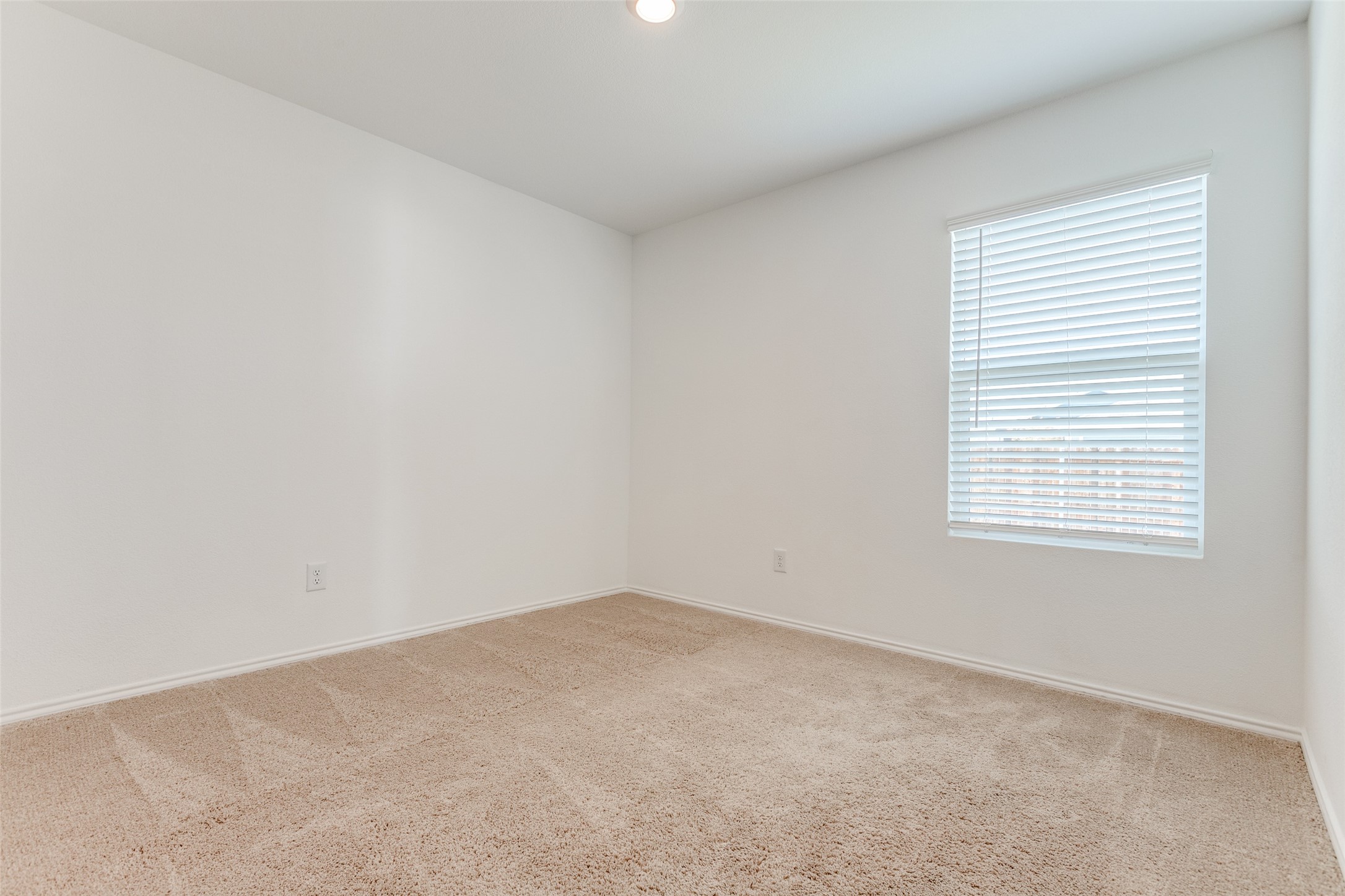 7337 Woodpecker Drive