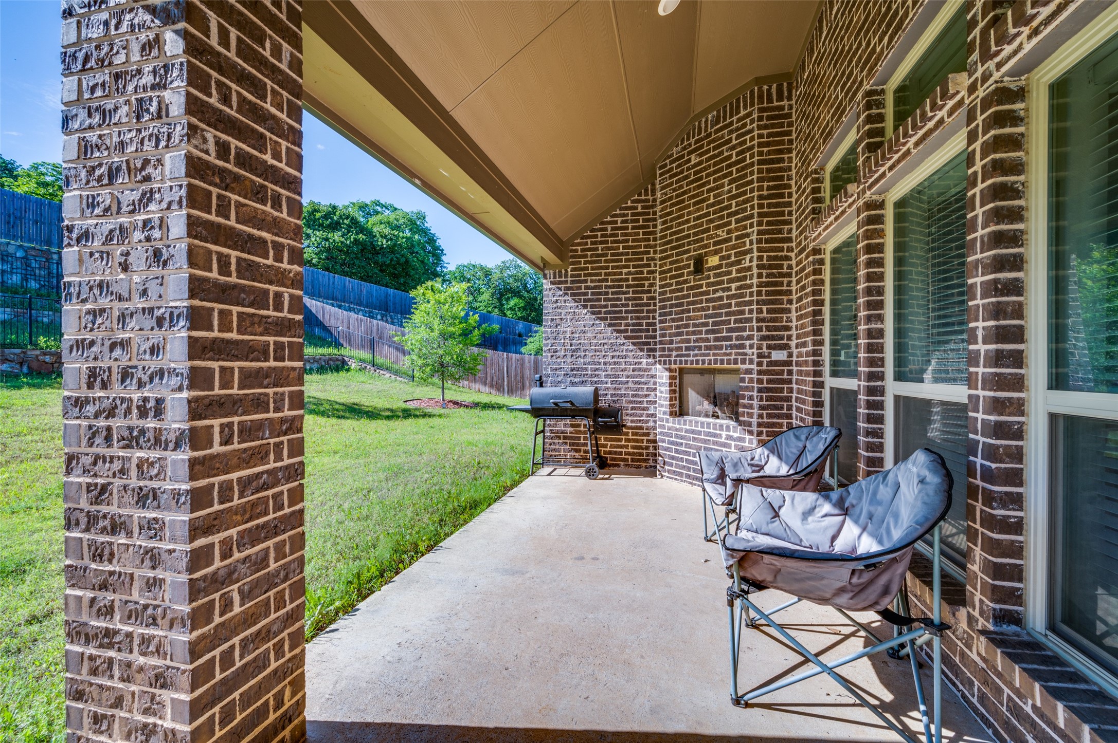 3129 Dawn Oaks Drive