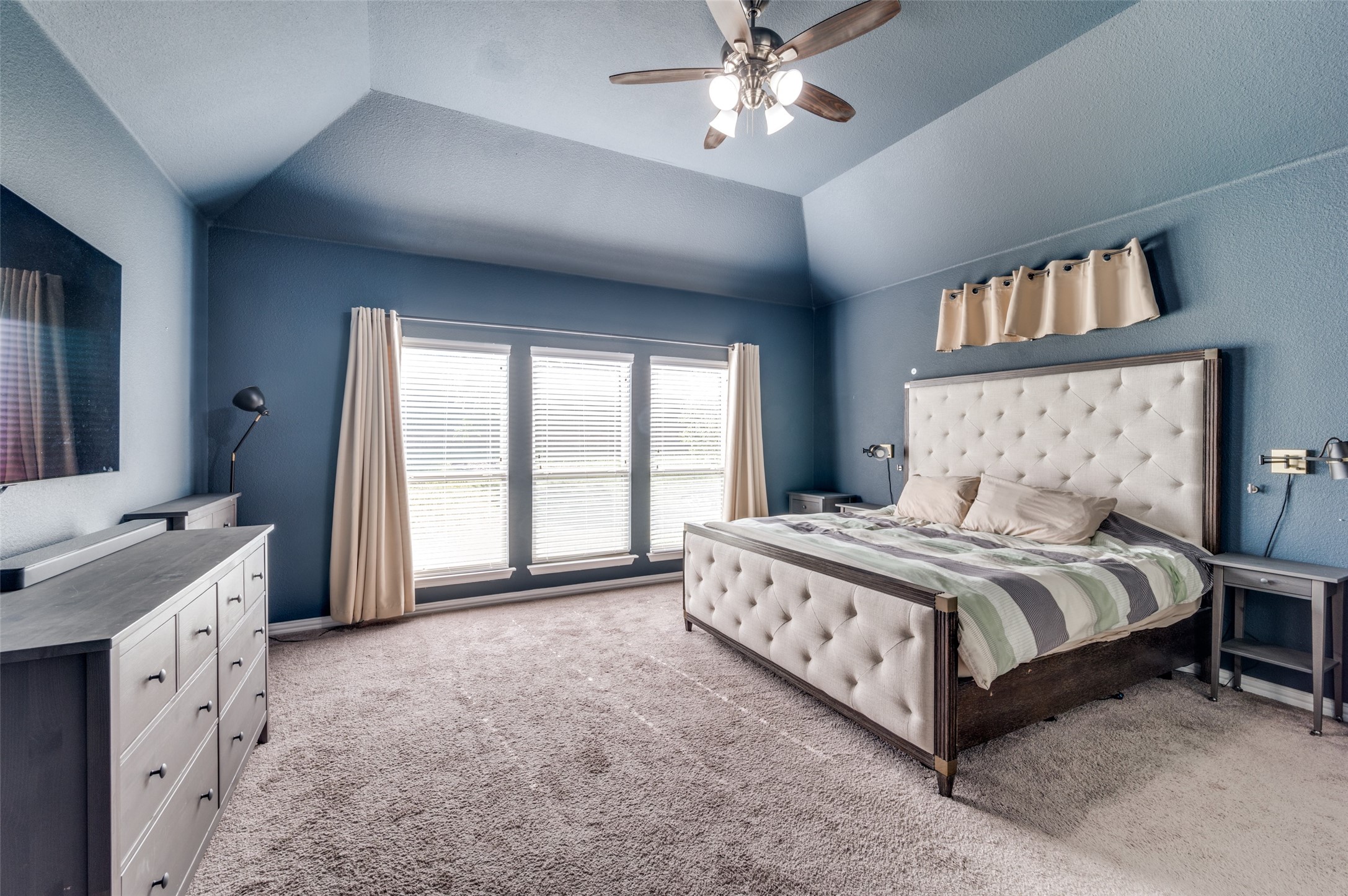 3129 Dawn Oaks Drive