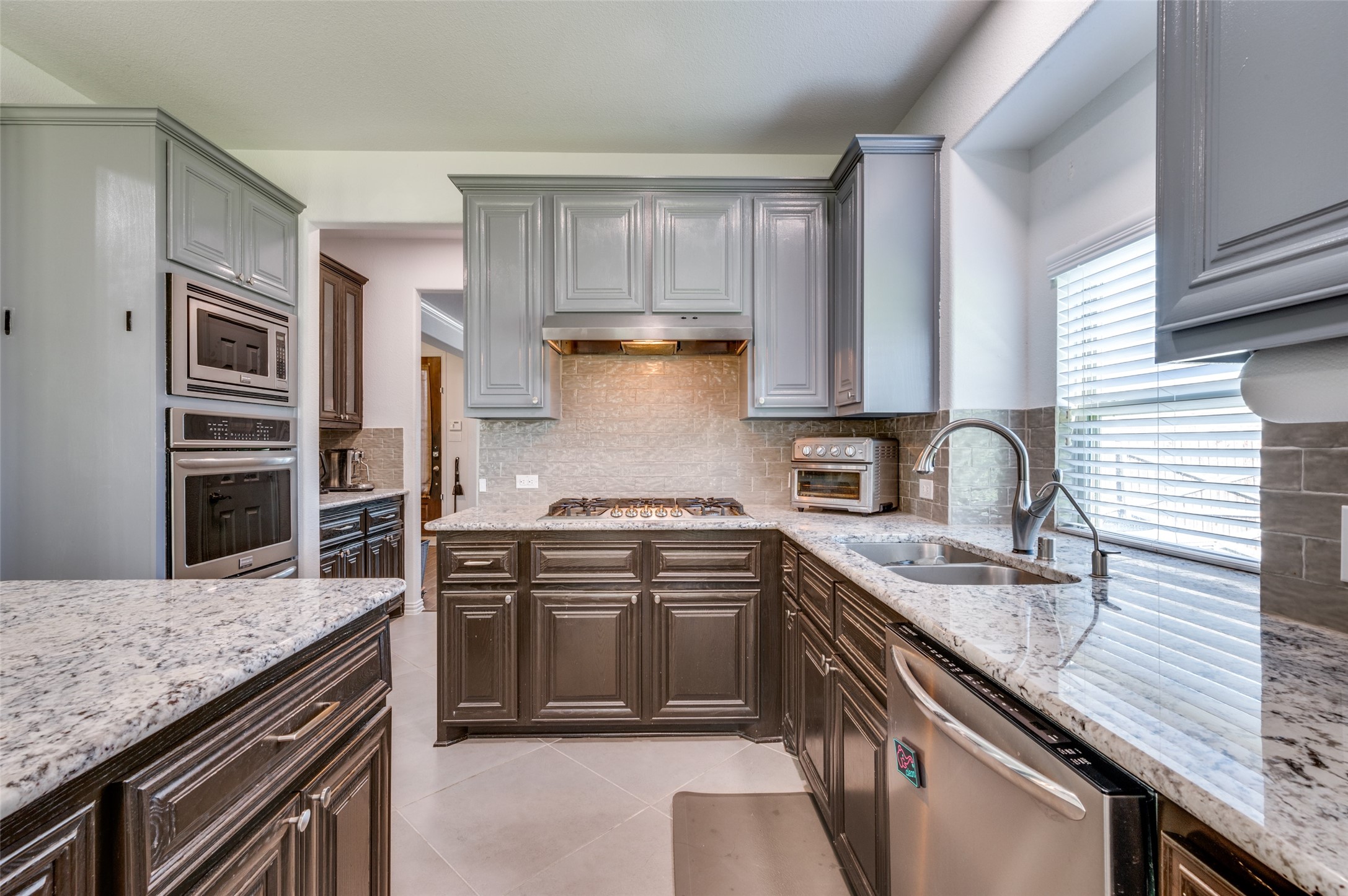 3129 Dawn Oaks Drive