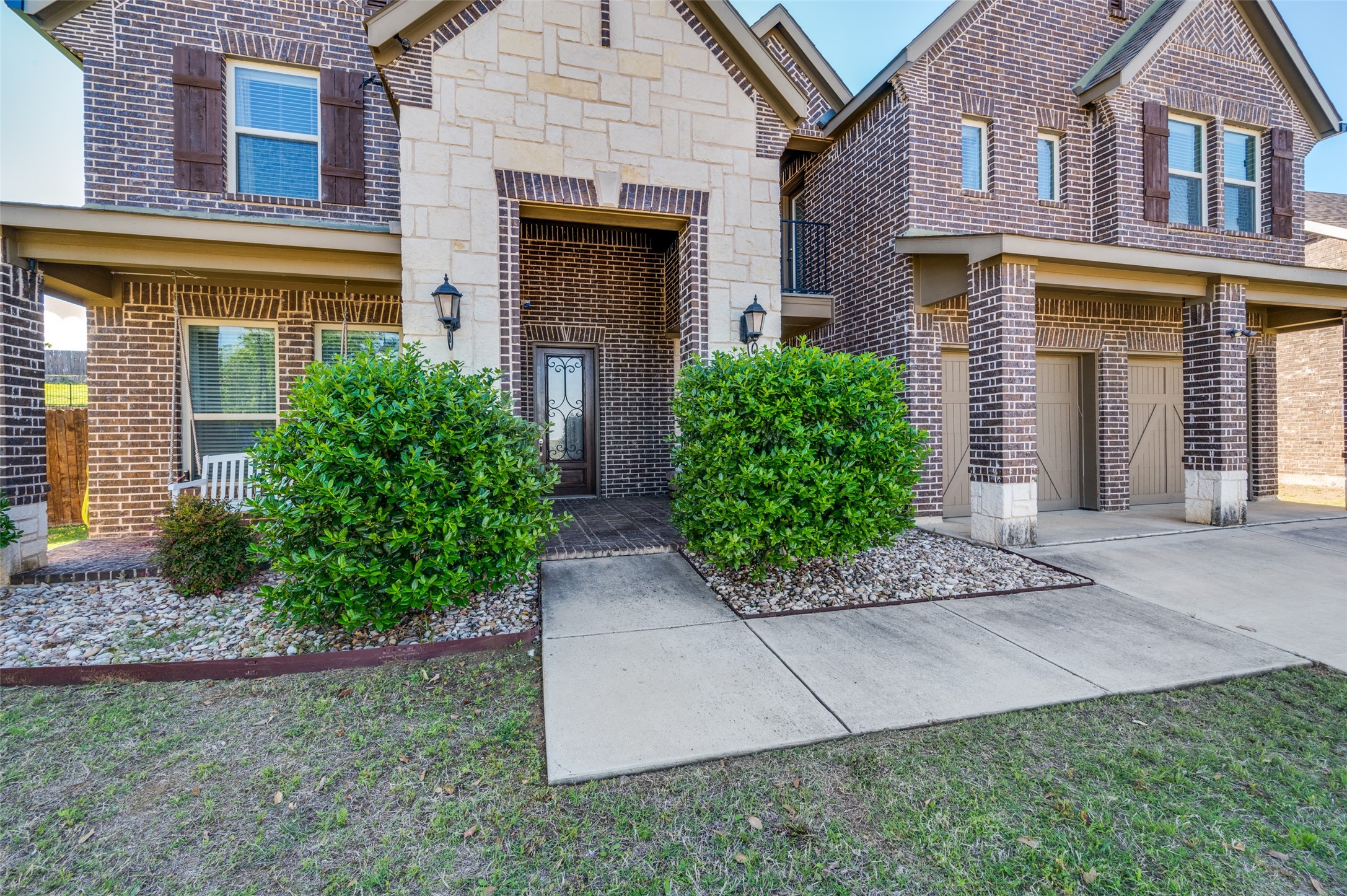 3129 Dawn Oaks Drive