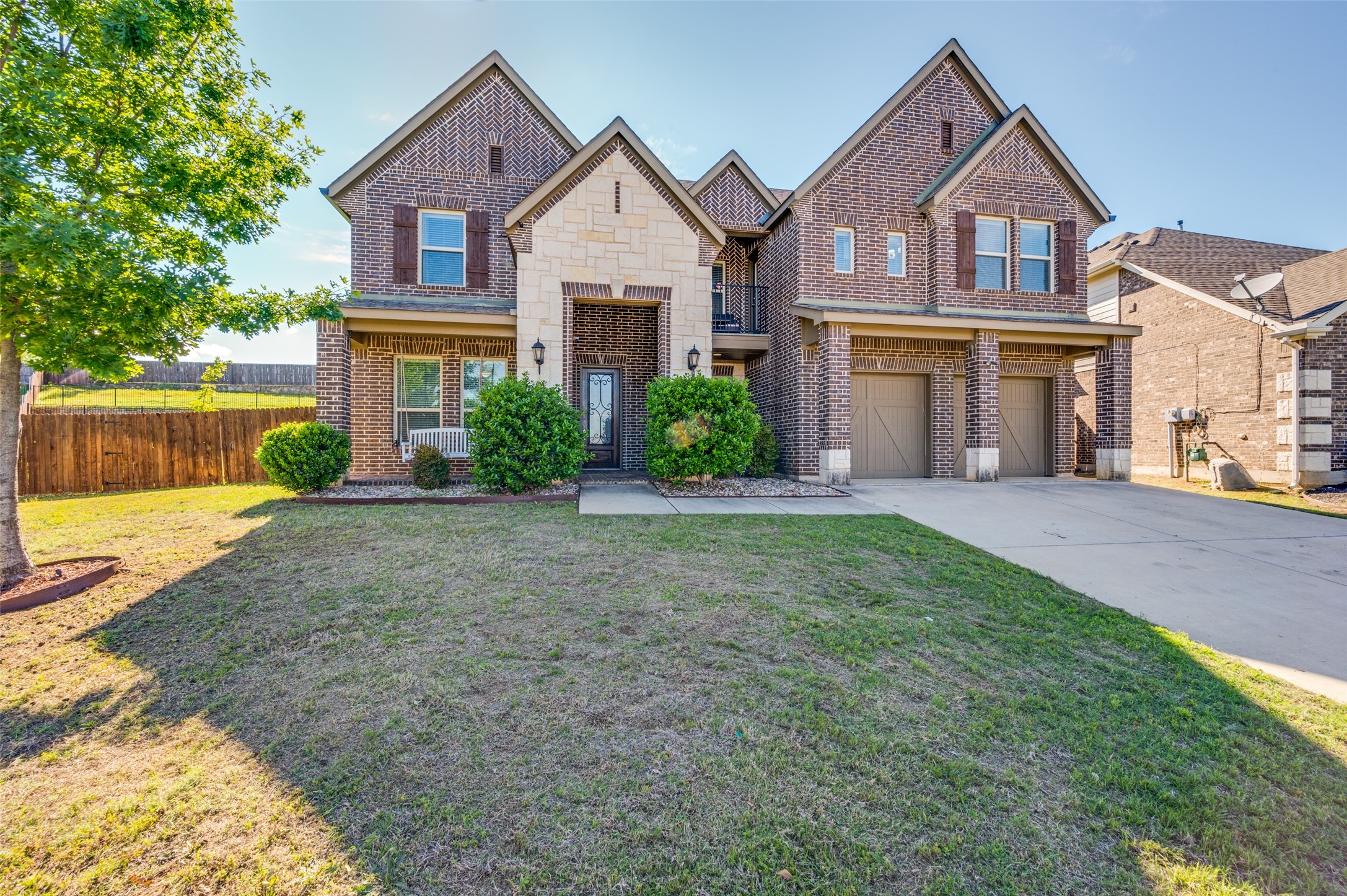 3129 Dawn Oaks Drive