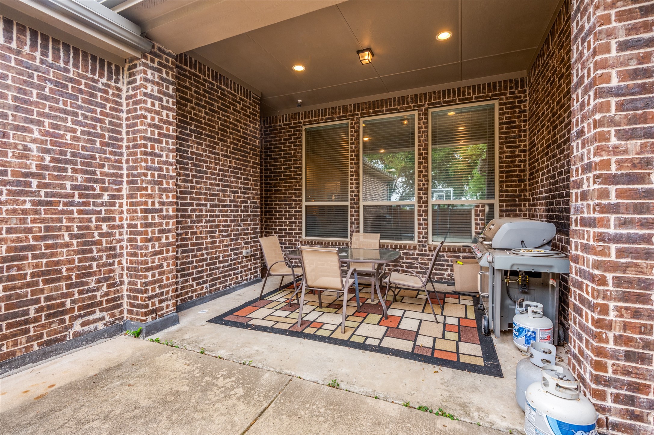 898 Clear Water Drive