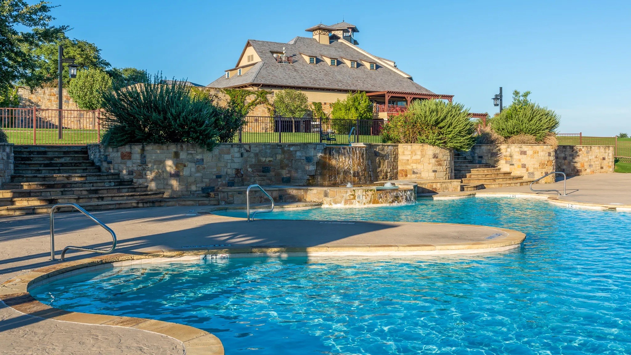 8638 Retreat Boulevard