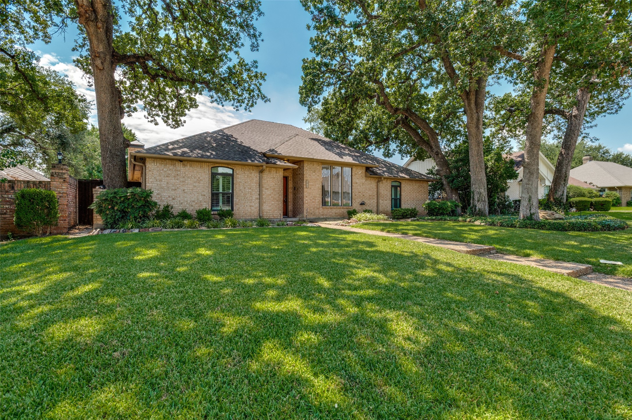 747 Oriole Lane