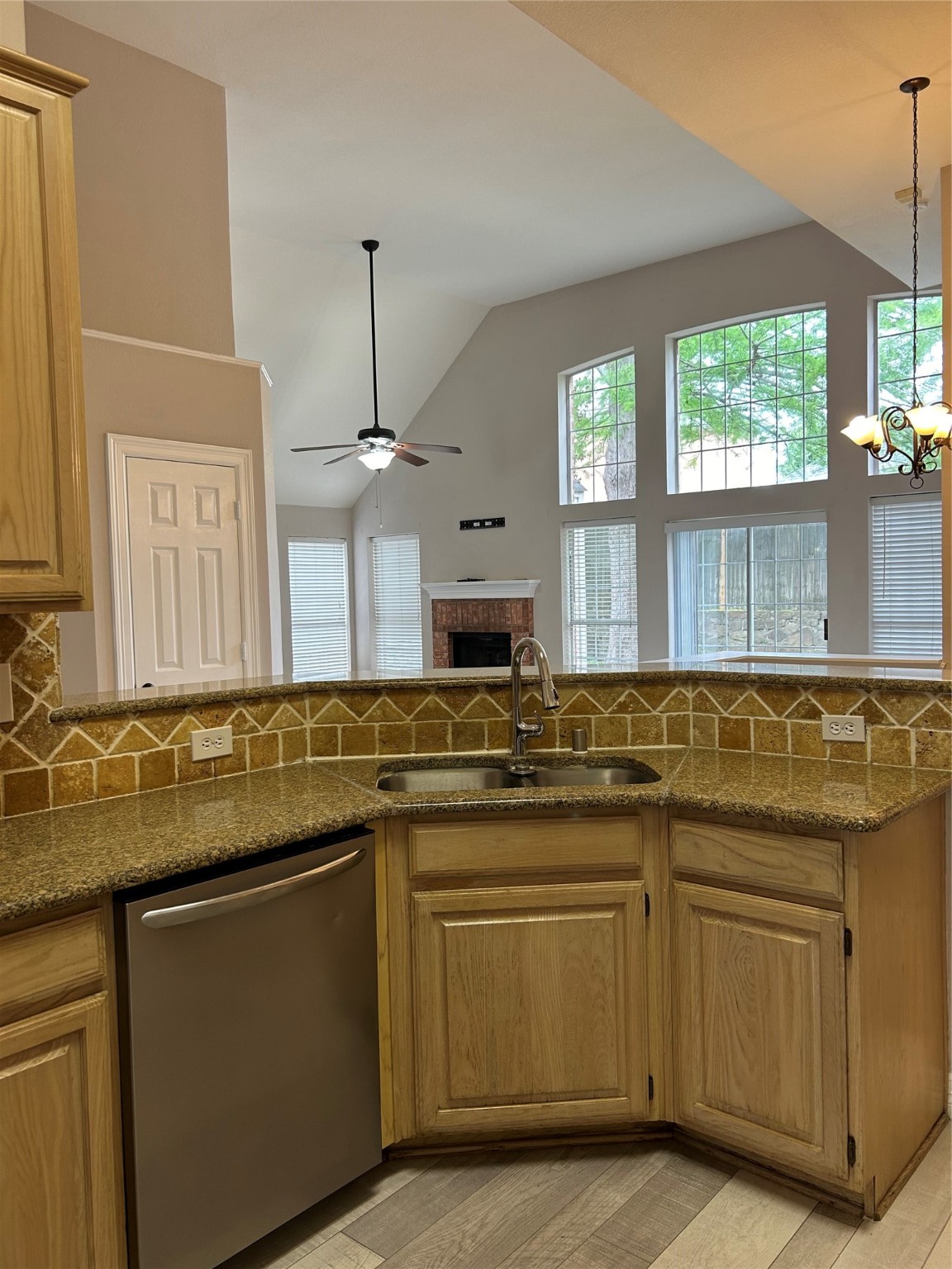 5004 Quail Ridge Drive