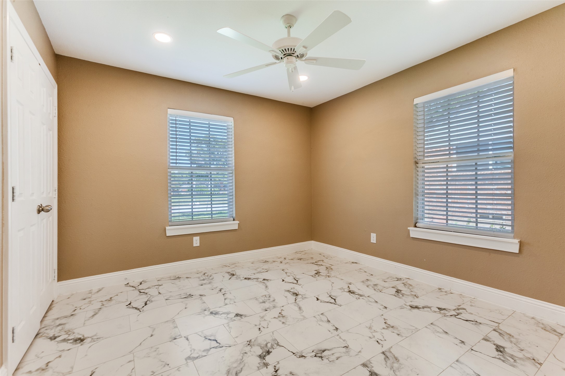 418 E Spring Valley Road