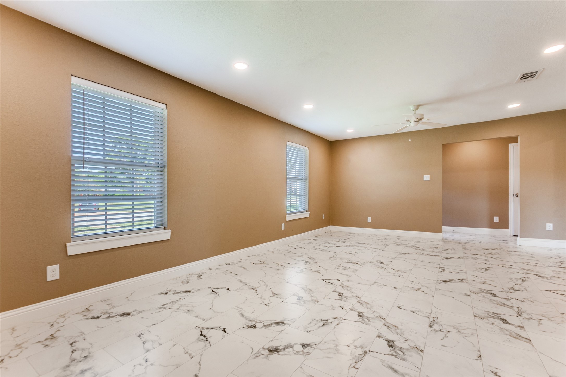 418 E Spring Valley Road