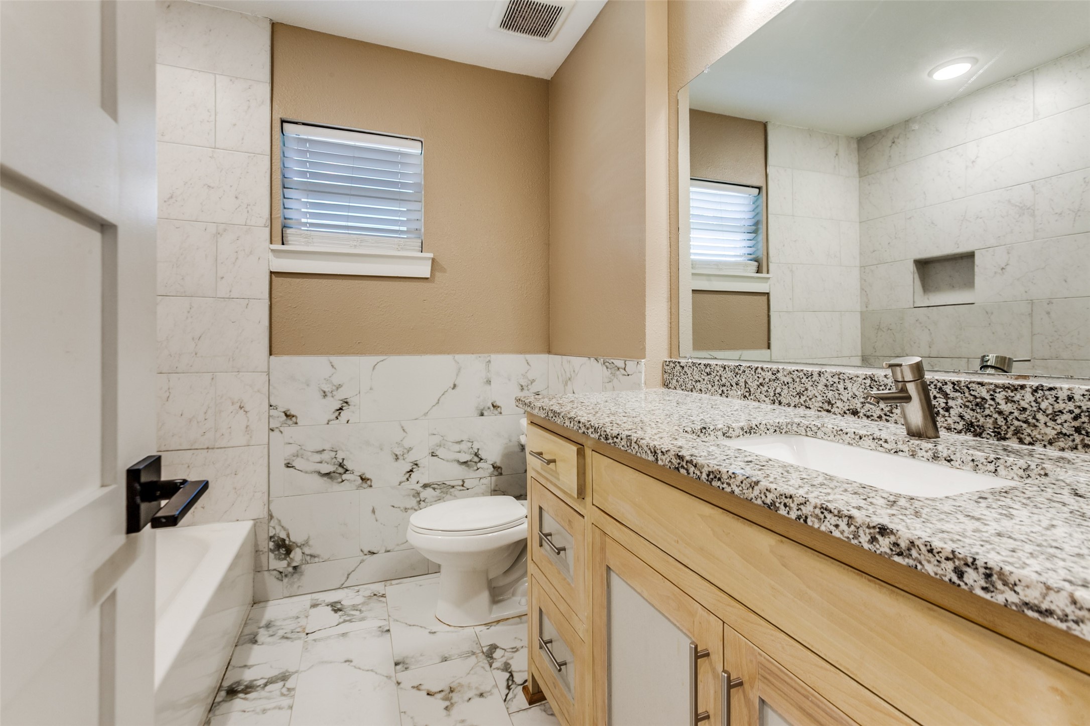 418 E Spring Valley Road