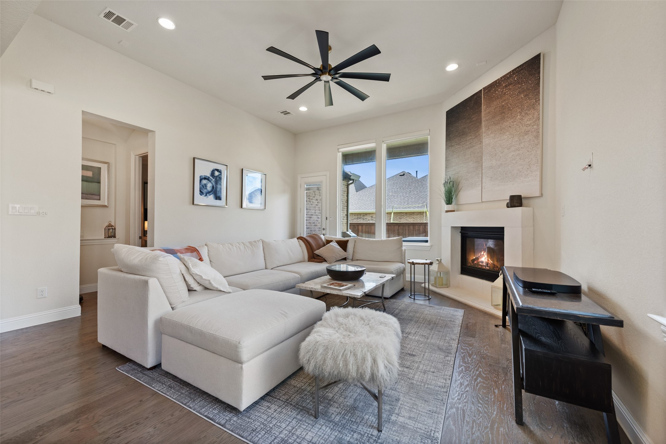 884 Alfred Court