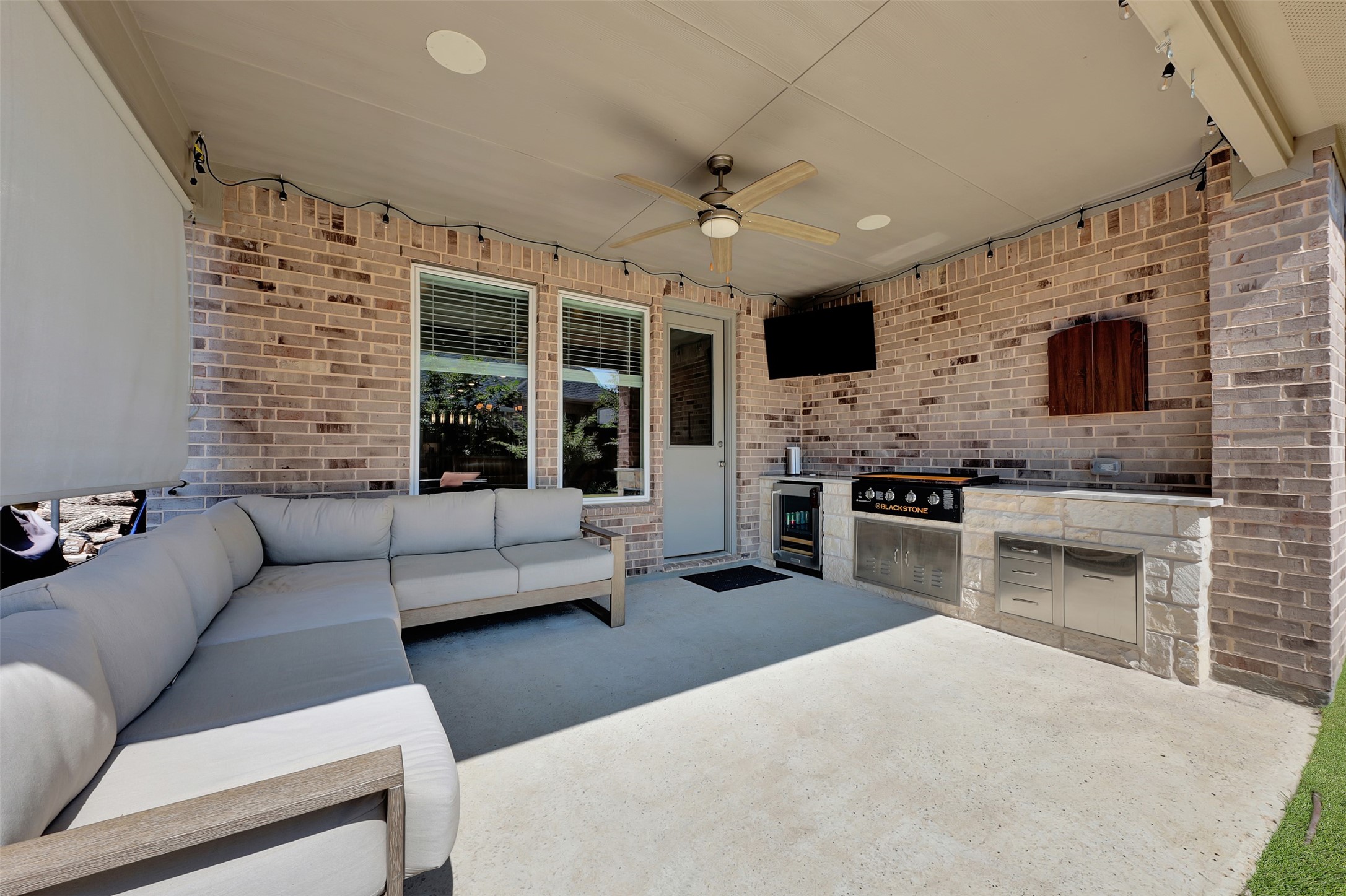 1808 Idlewood Lane