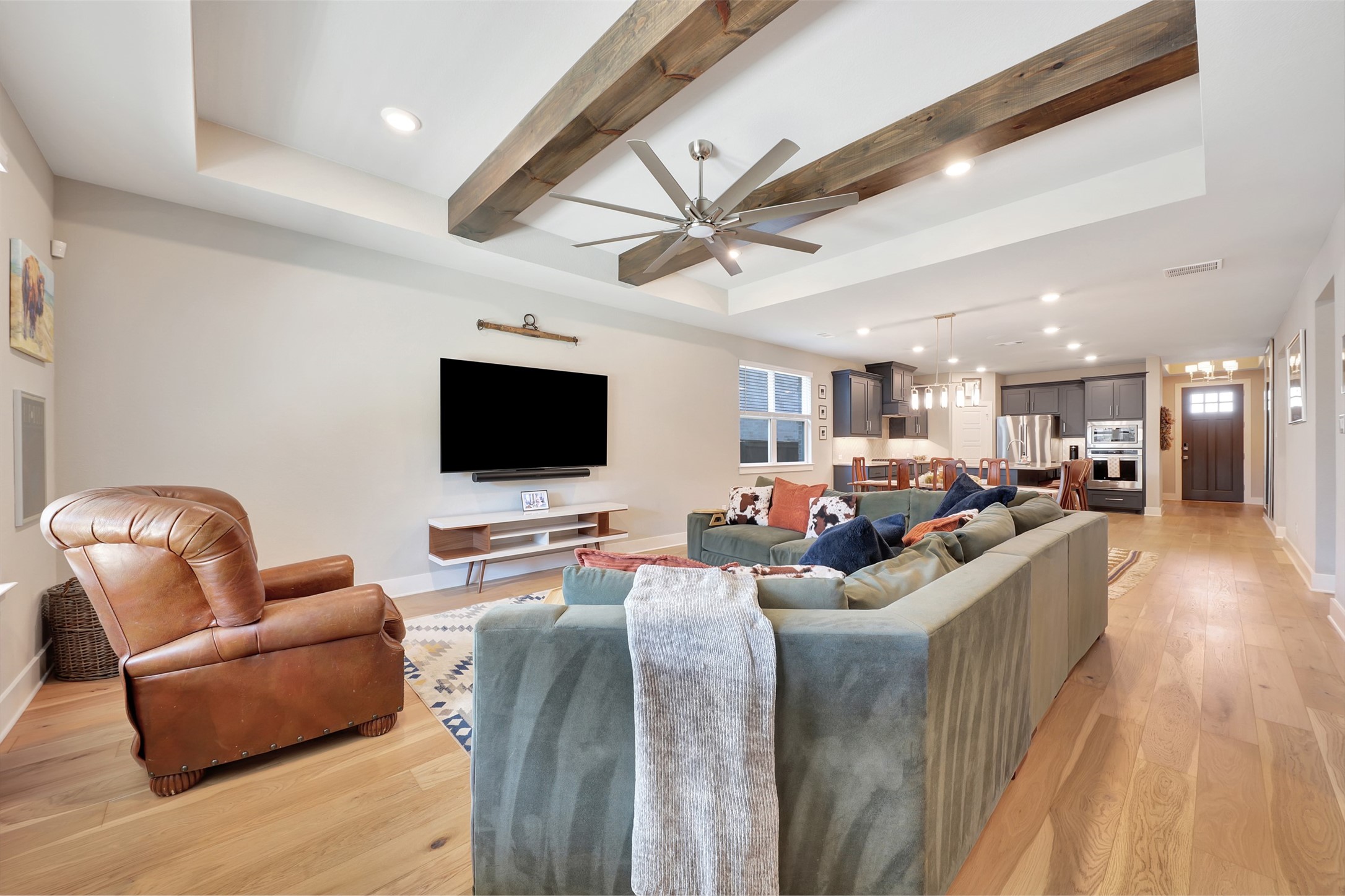 1808 Idlewood Lane