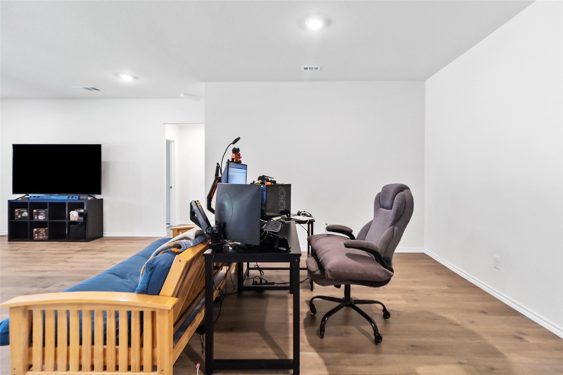 103 Mapleoak Drive