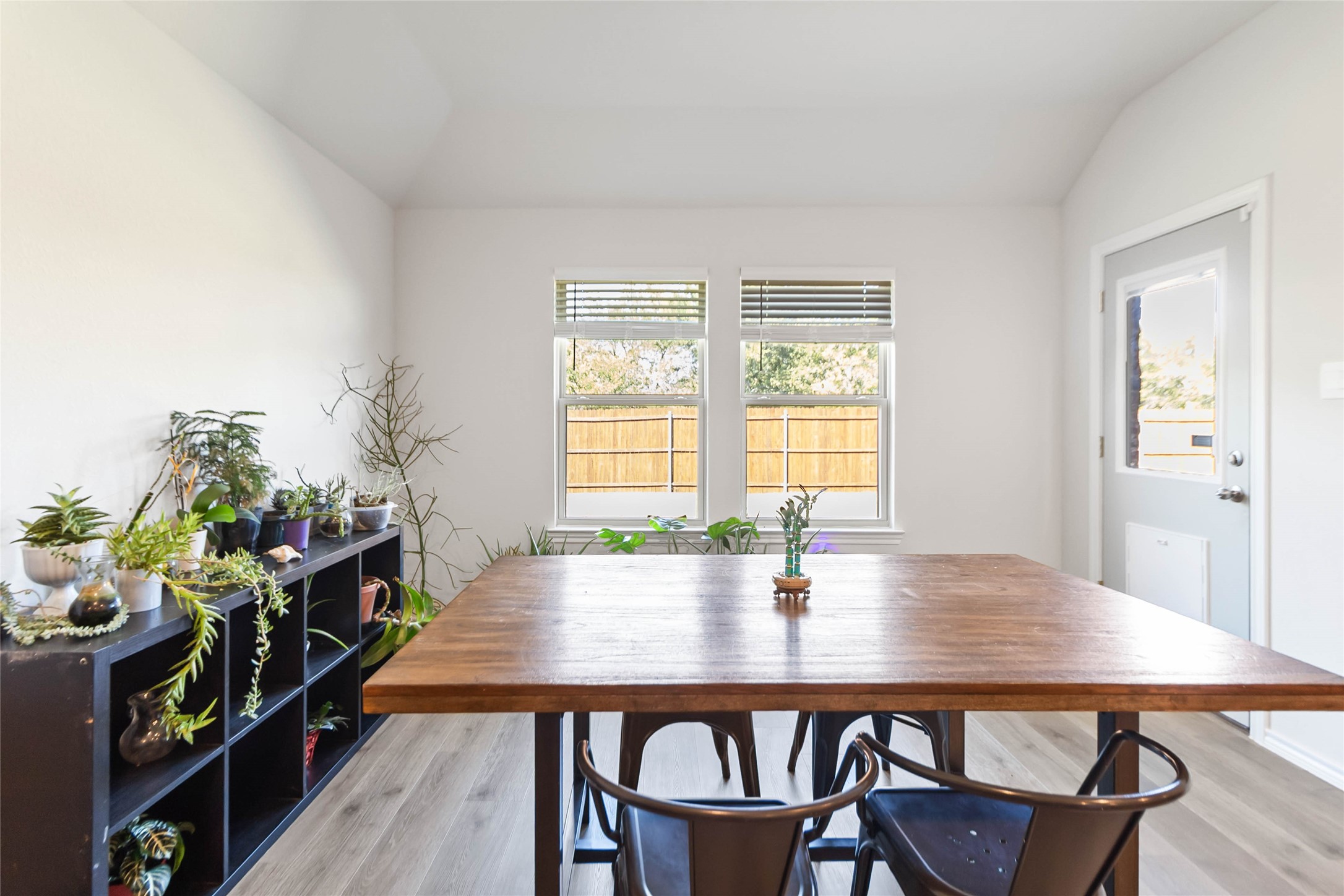 103 Mapleoak Drive