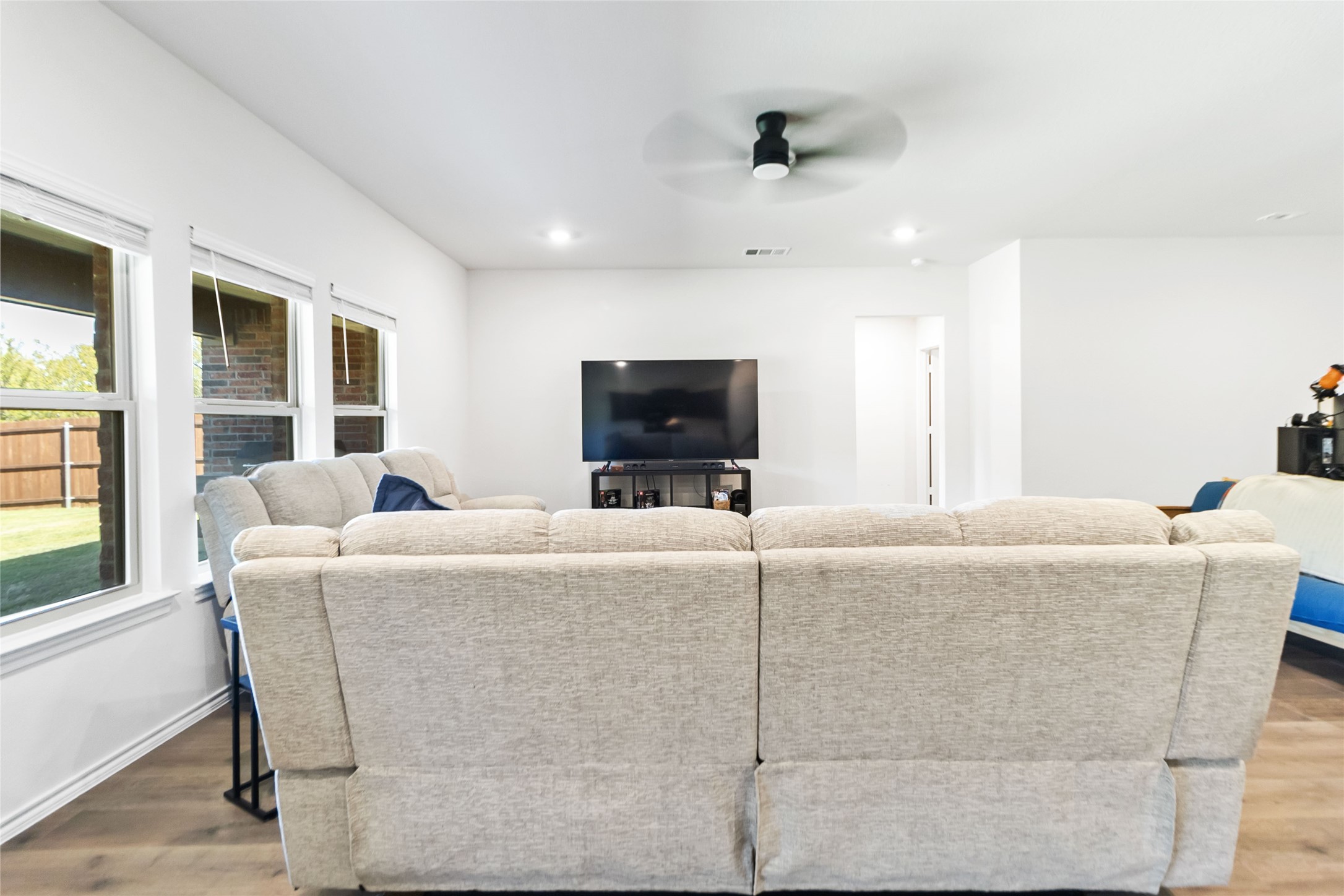 103 Mapleoak Drive