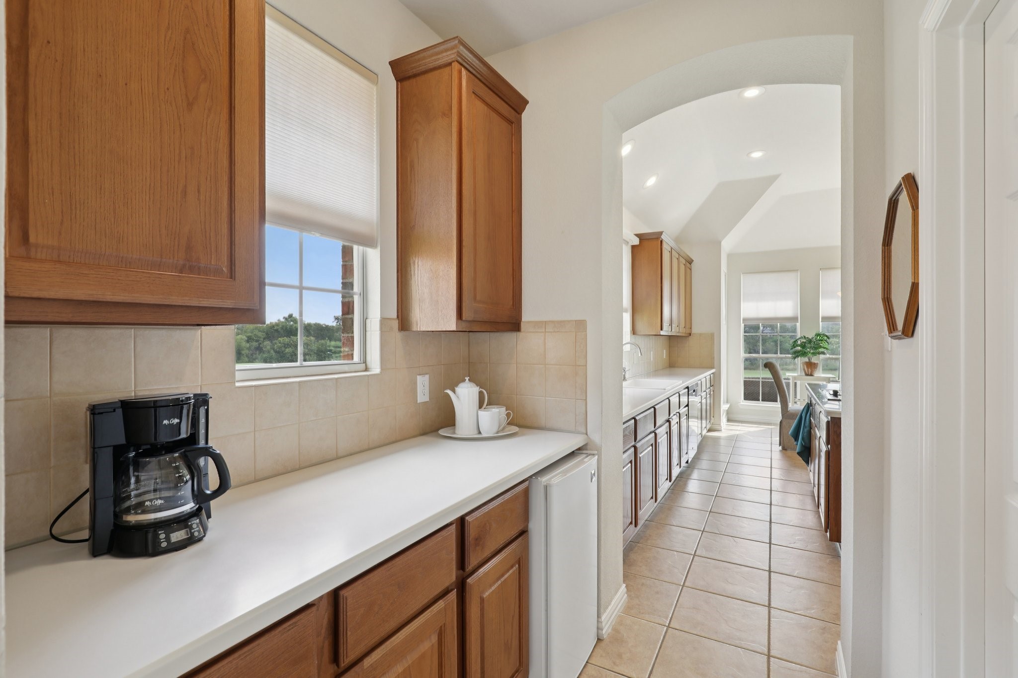 6506 Lakecrest Drive