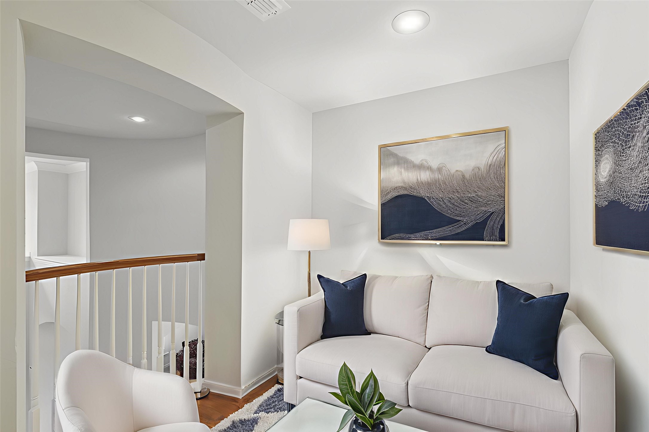 6506 Lakecrest Drive