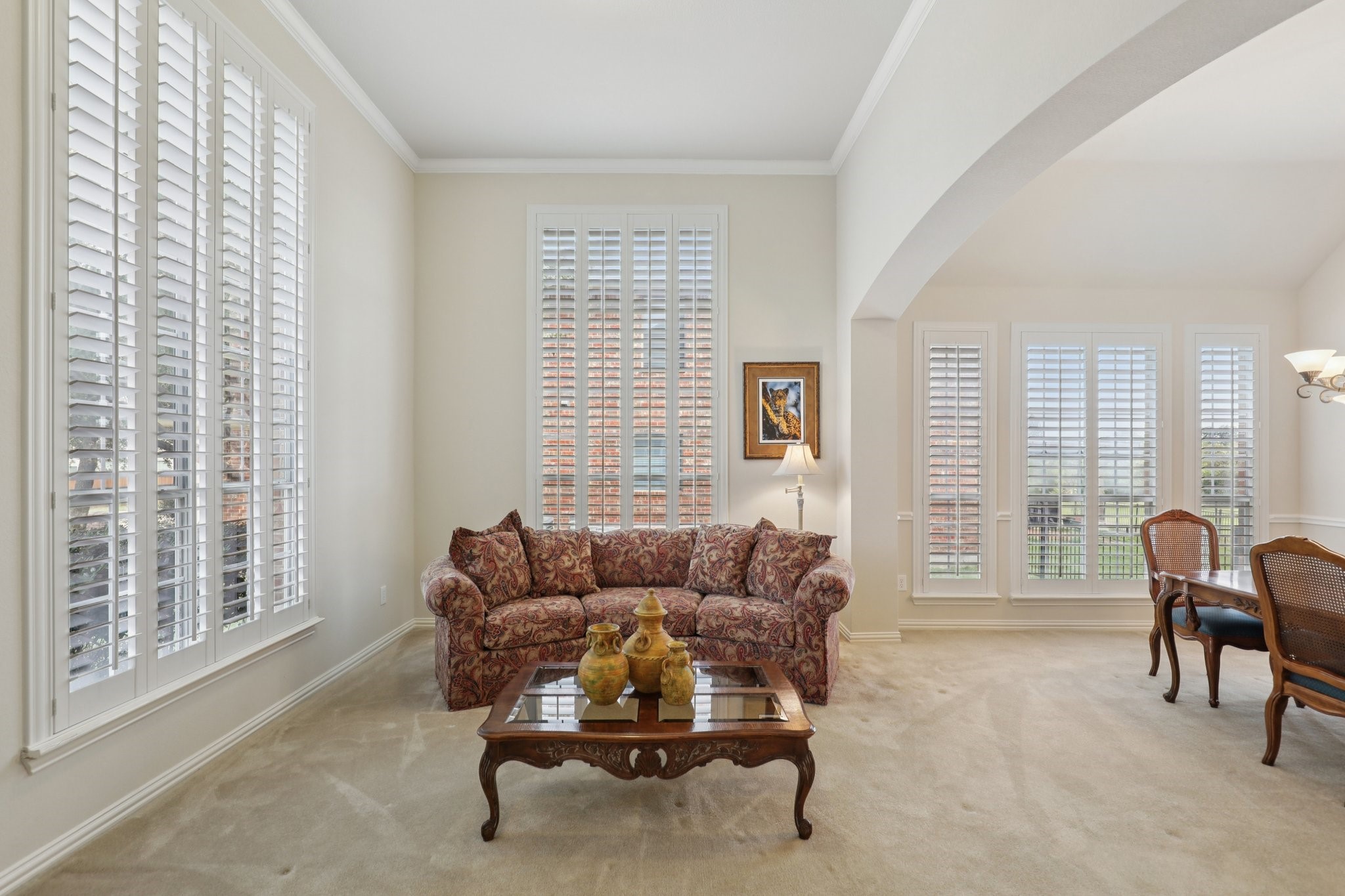 6506 Lakecrest Drive