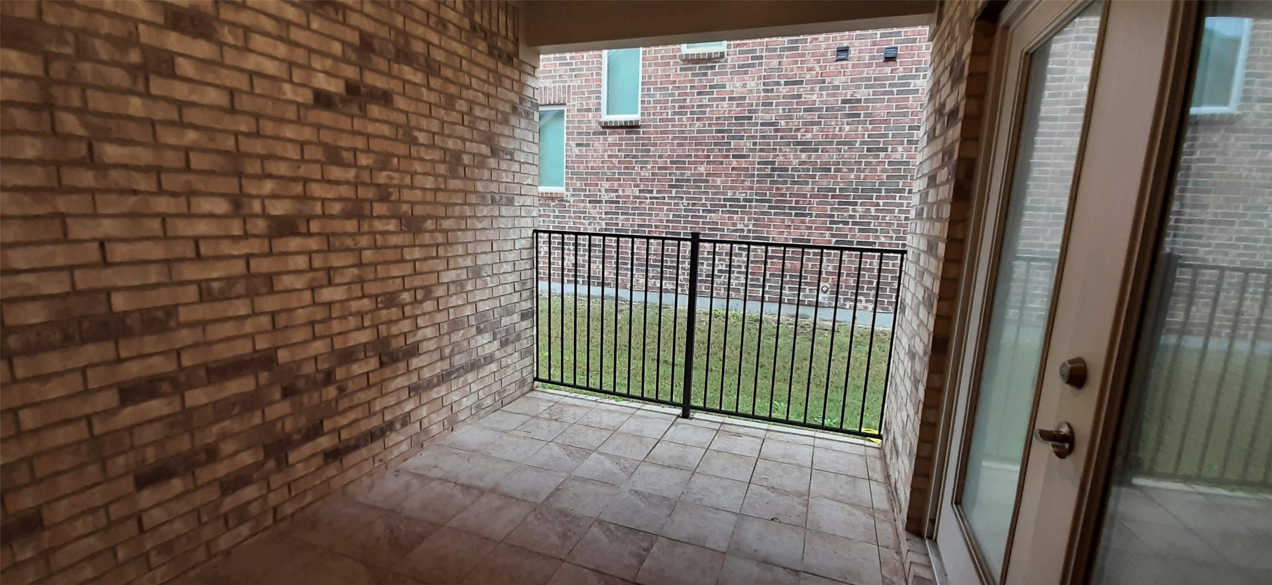 325 Kennewick Drive