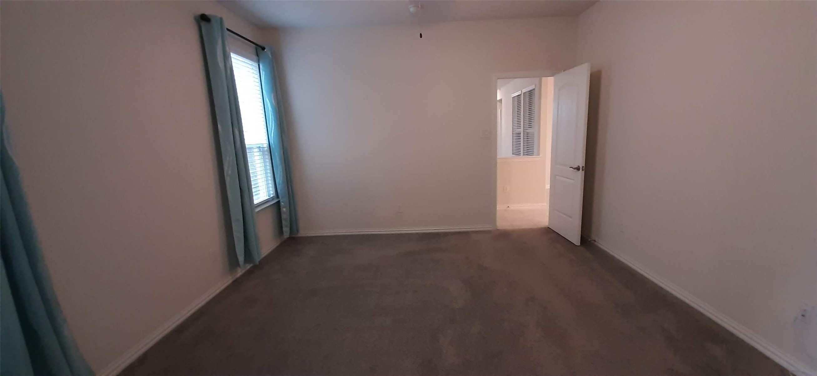 325 Kennewick Drive