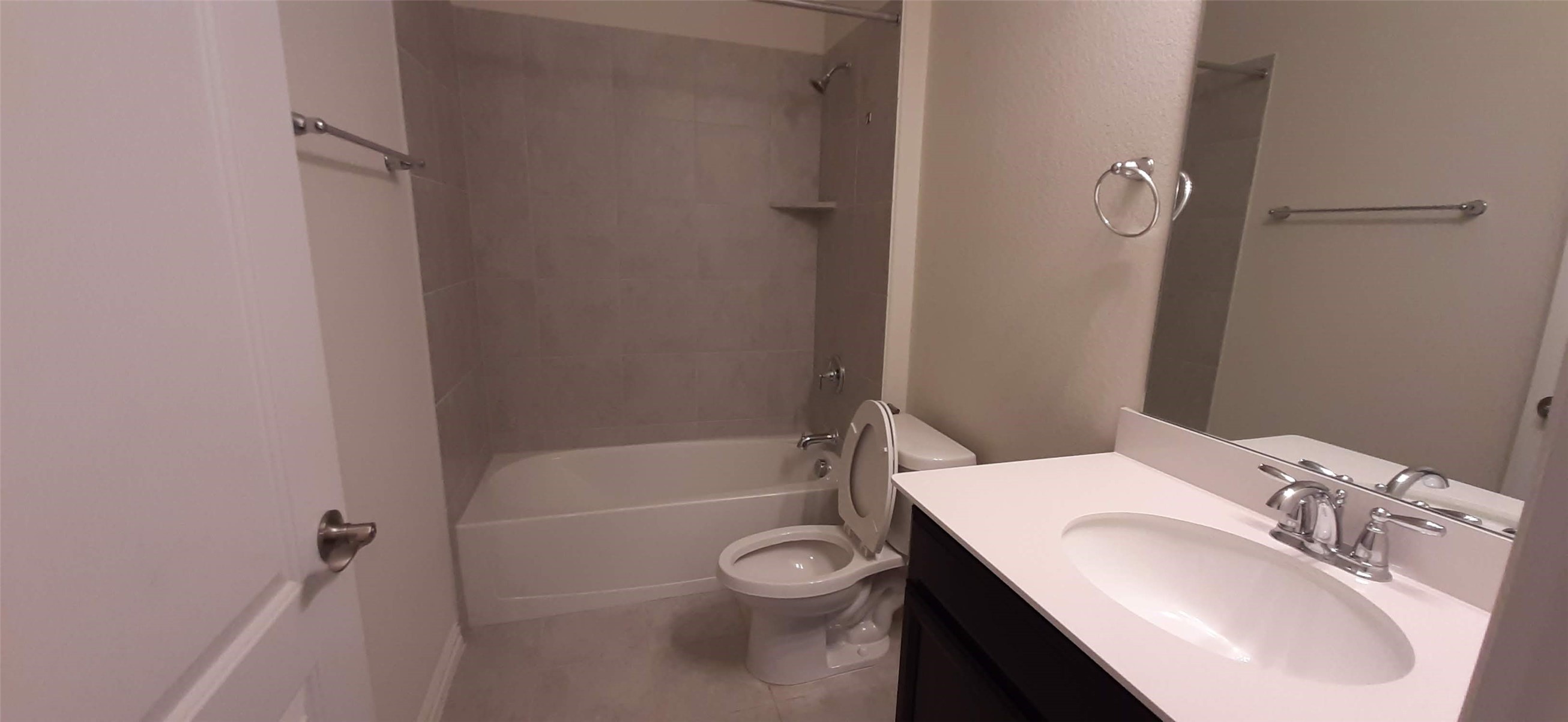 325 Kennewick Drive