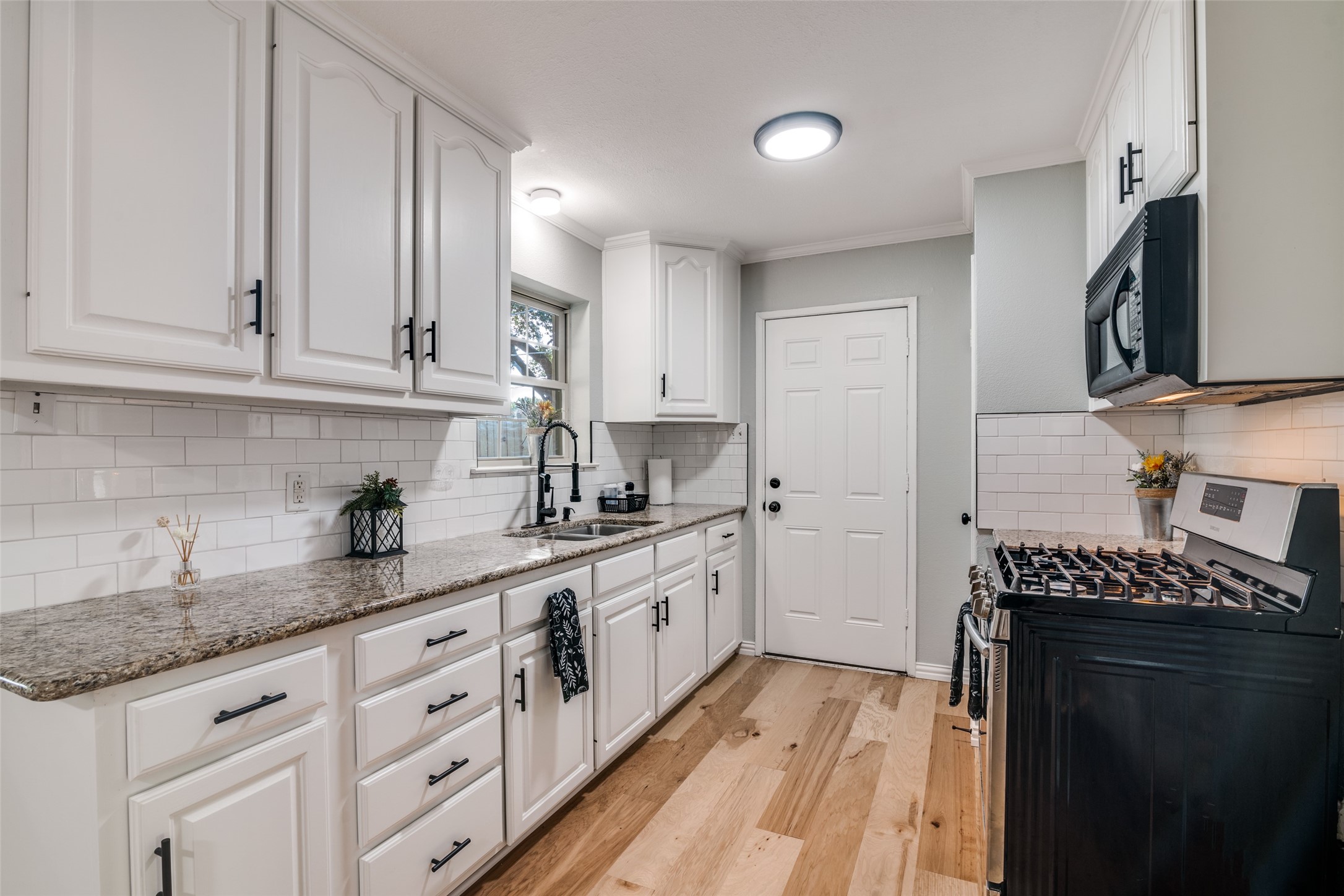 918 Greencove Drive