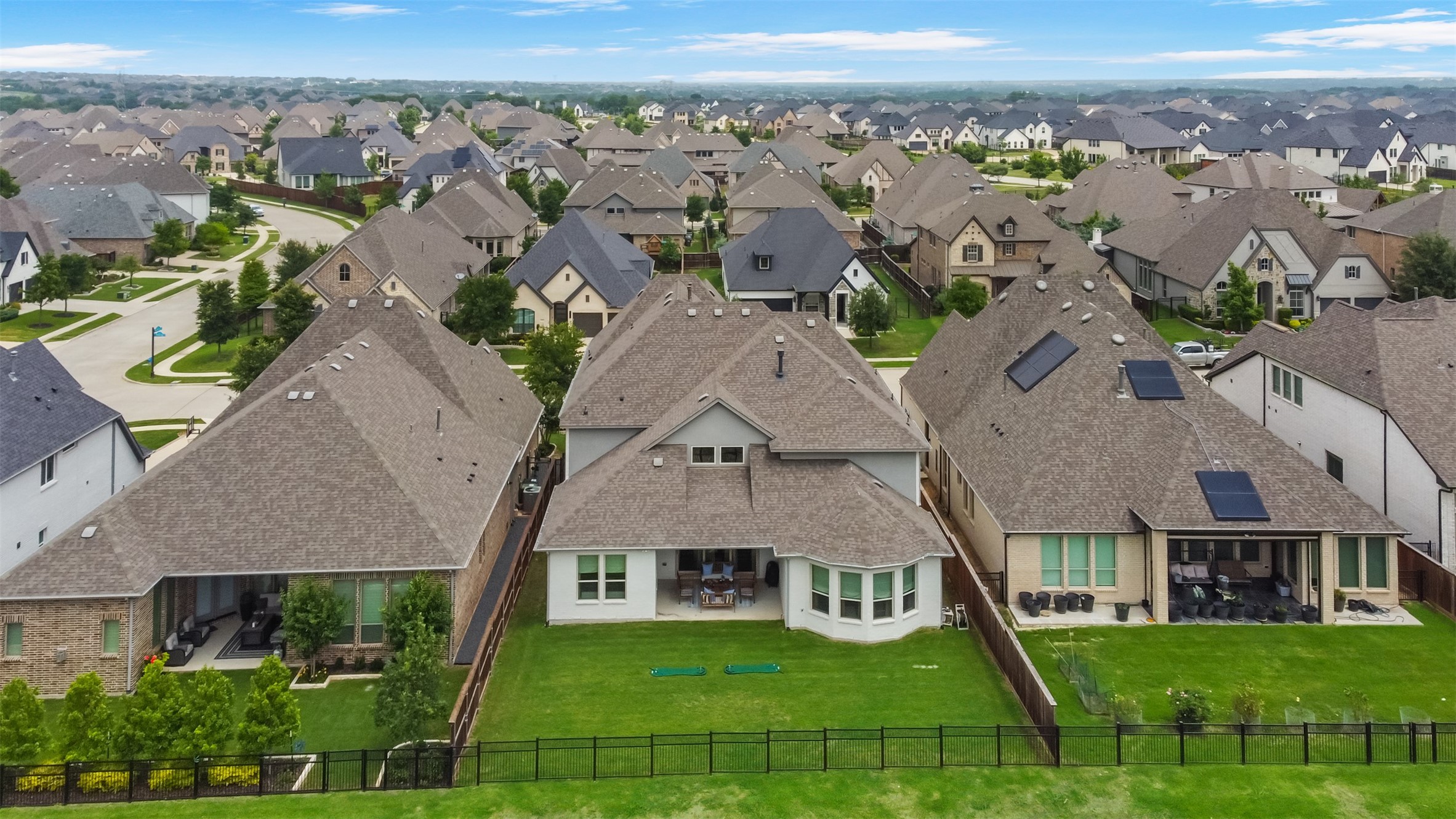 2880 Meadow Dell Drive