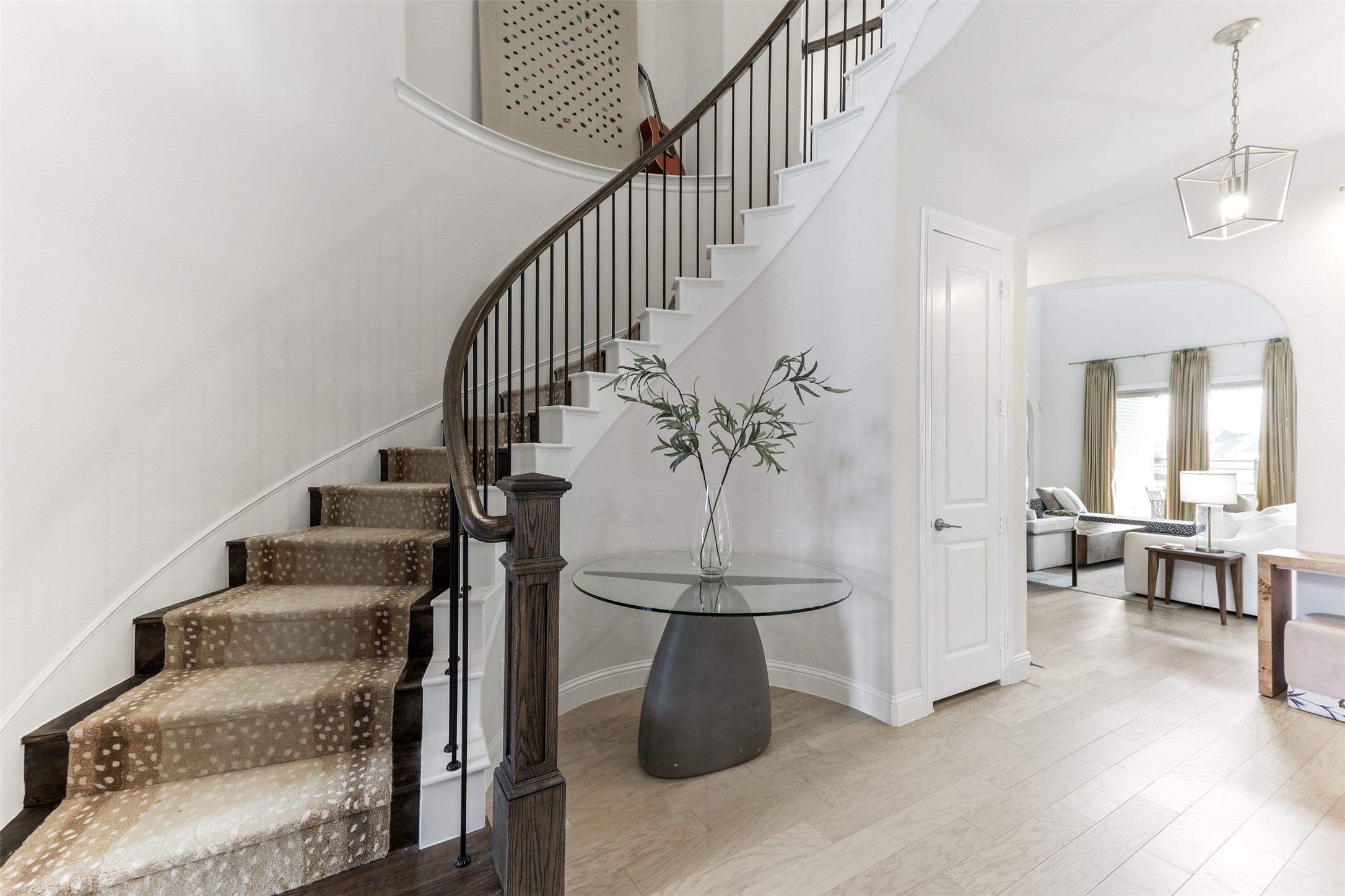 2880 Meadow Dell Drive