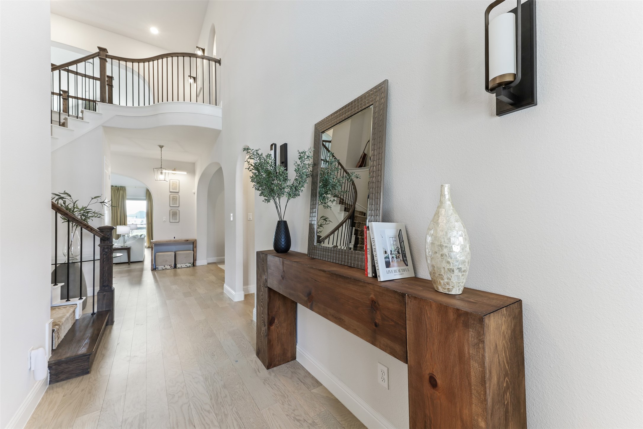 2880 Meadow Dell Drive