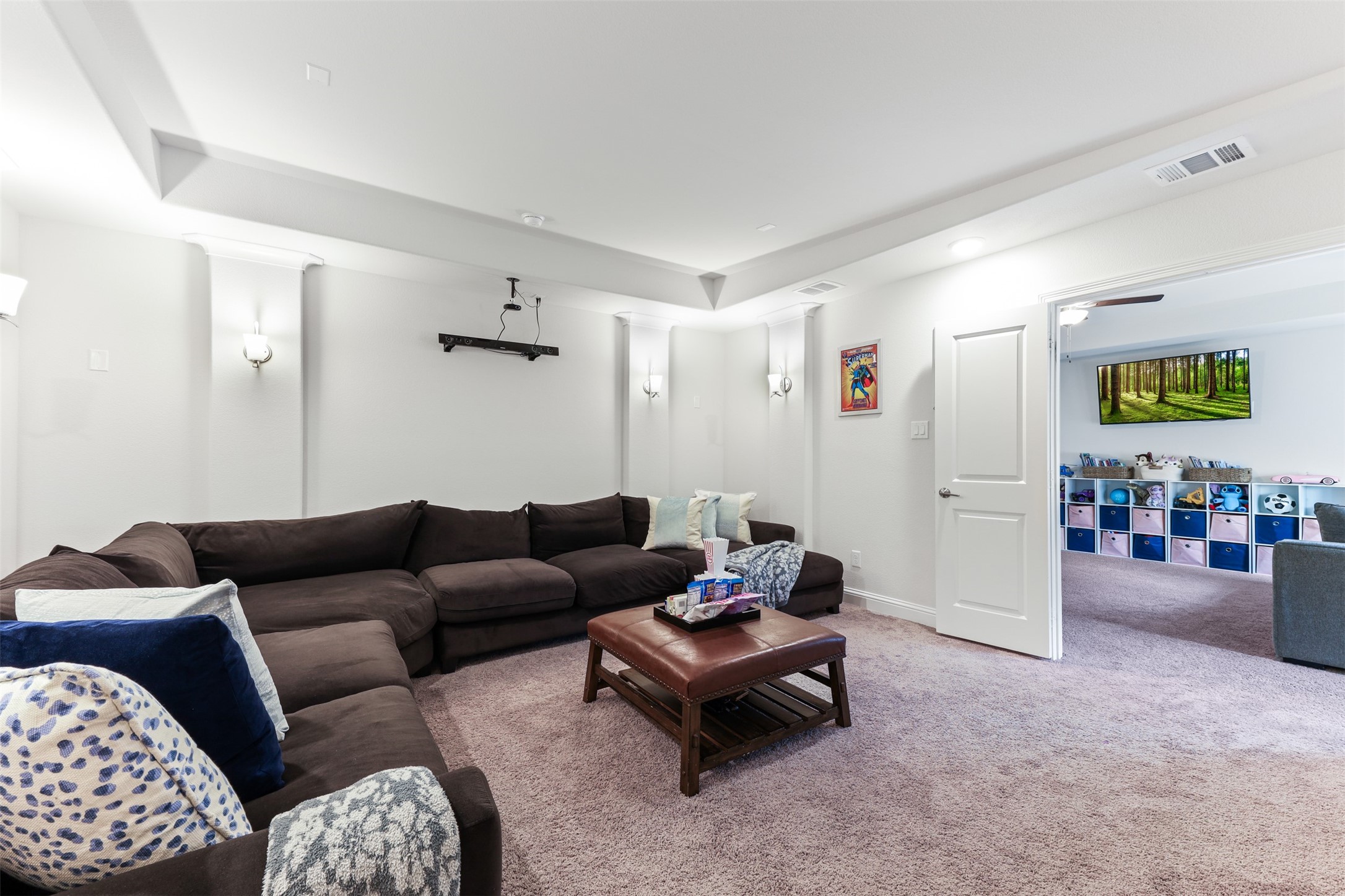 2880 Meadow Dell Drive