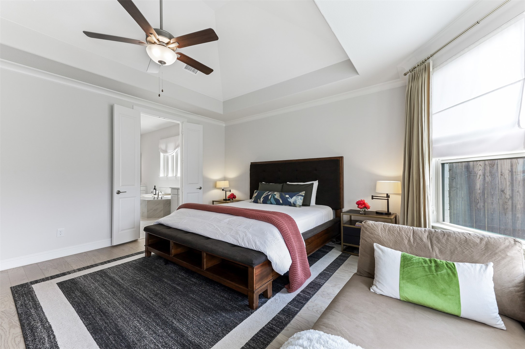 2880 Meadow Dell Drive