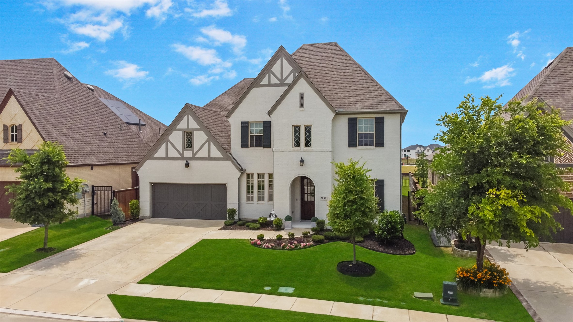 2880 Meadow Dell Drive