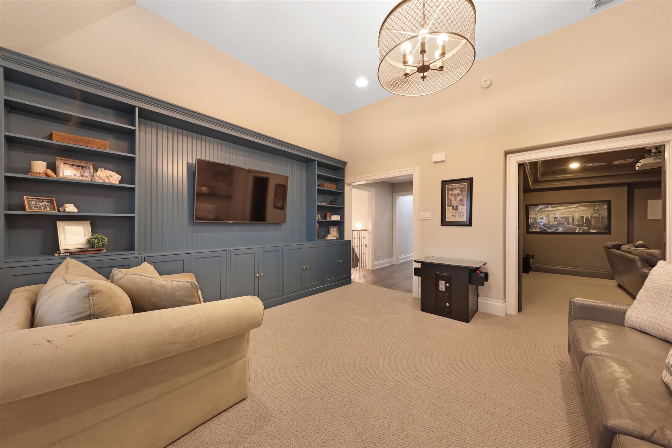 4105 Parkview Boulevard