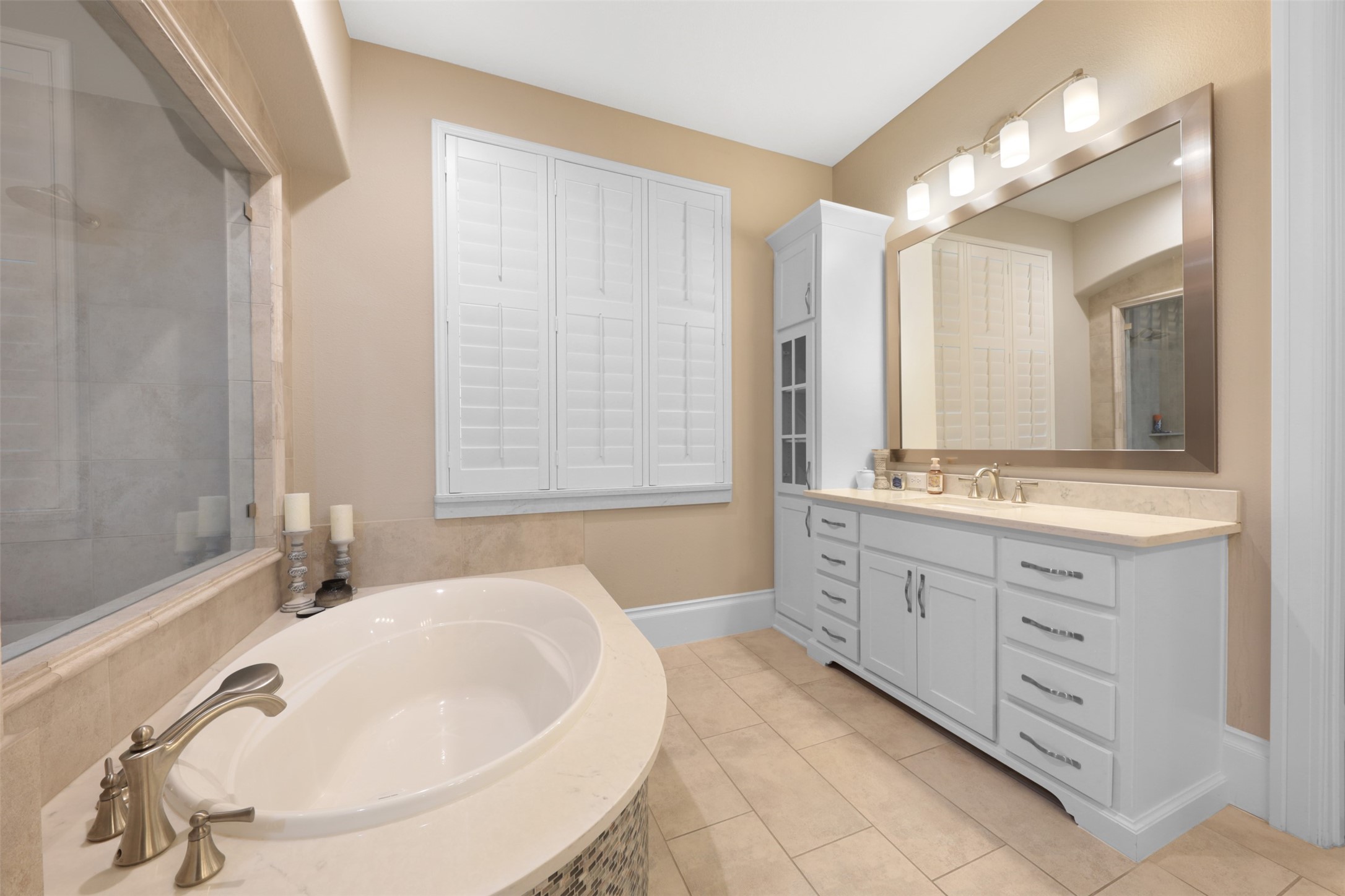 4105 Parkview Boulevard