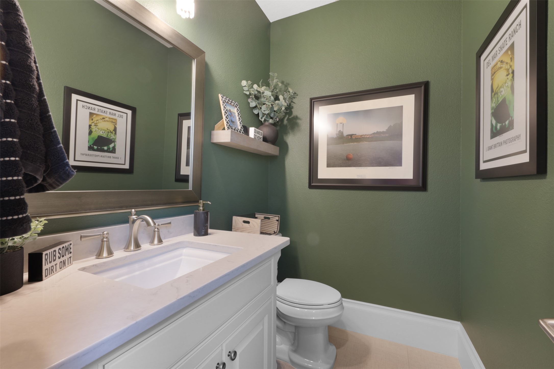 4105 Parkview Boulevard