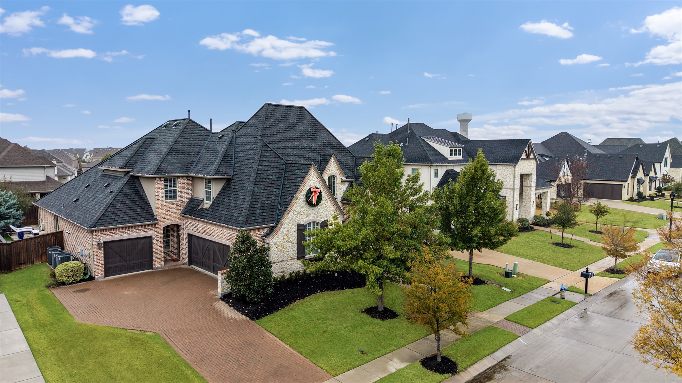 4105 Parkview Boulevard