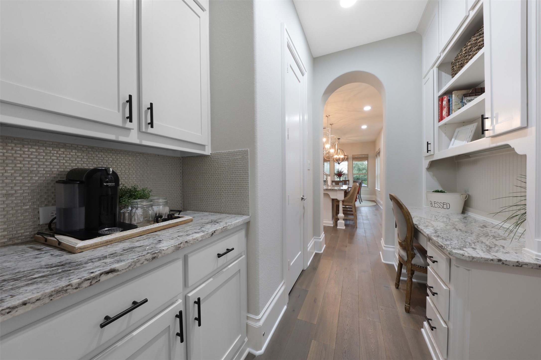 4105 Parkview Boulevard