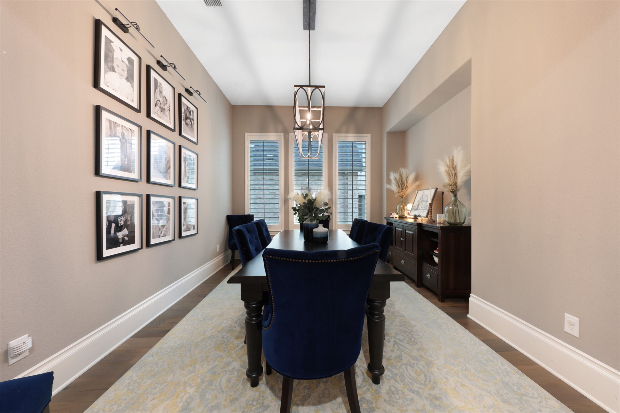 4105 Parkview Boulevard