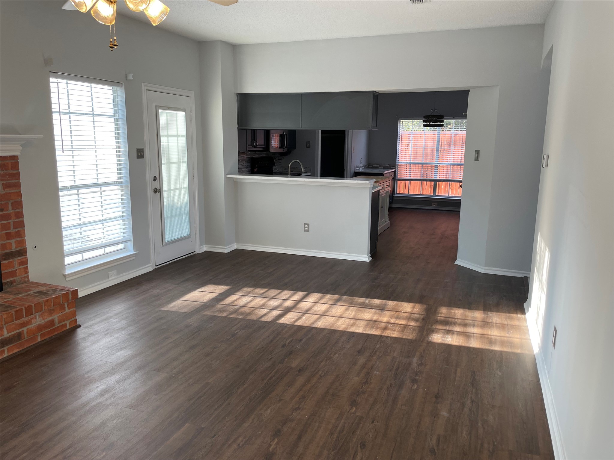 728 Fawn Valley Drive