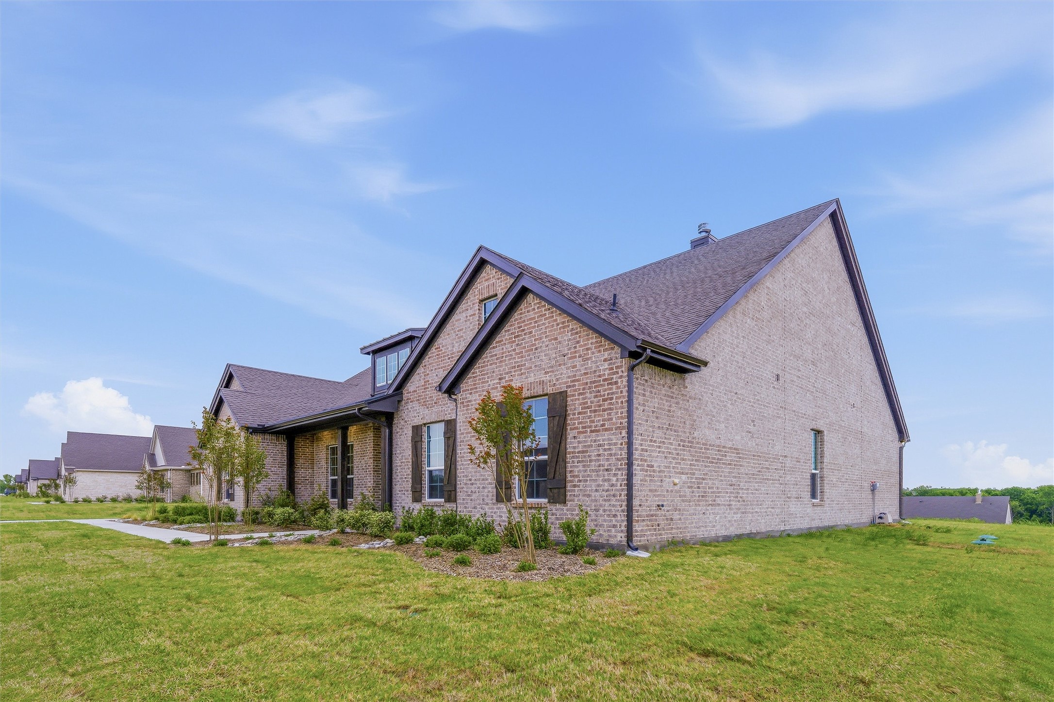 809 Valley Ridge Road