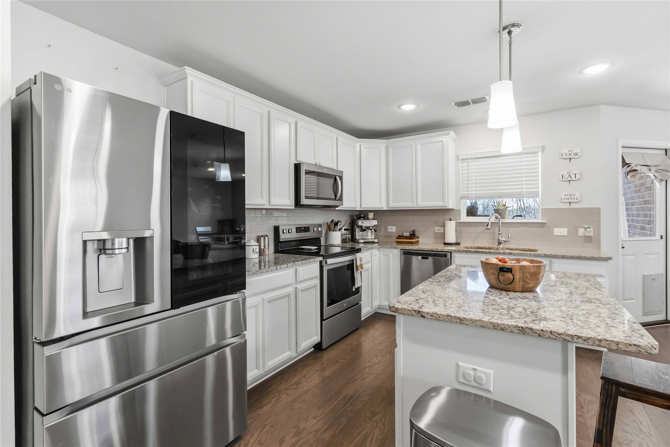 759 Brockwell Bend
