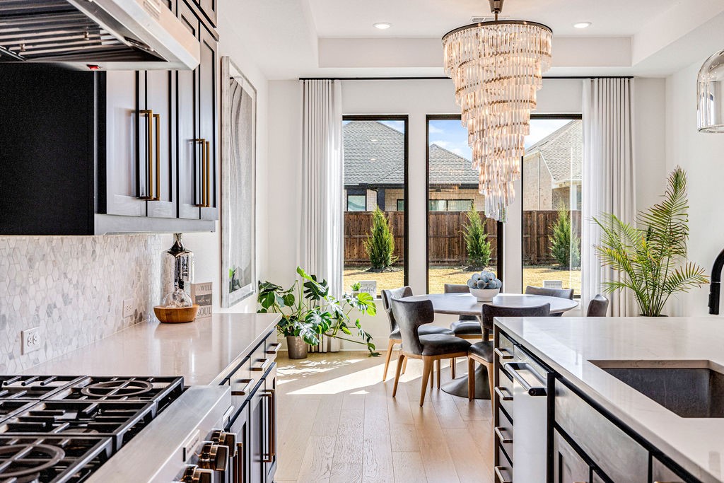 1544 Vermillion Drive