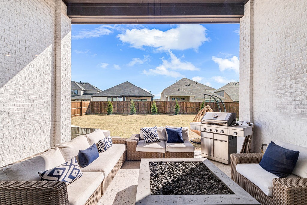 1544 Vermillion Drive