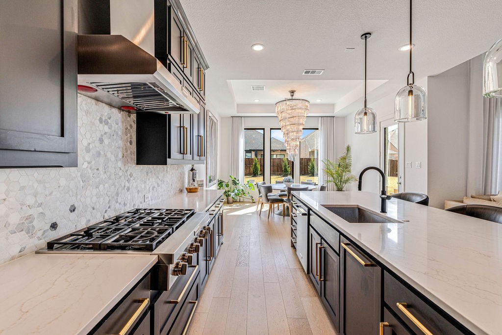 1544 Vermillion Drive