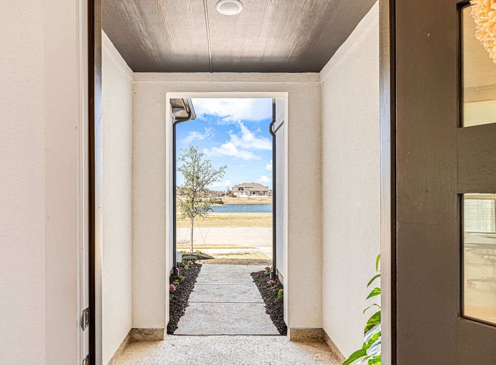 1544 Vermillion Drive