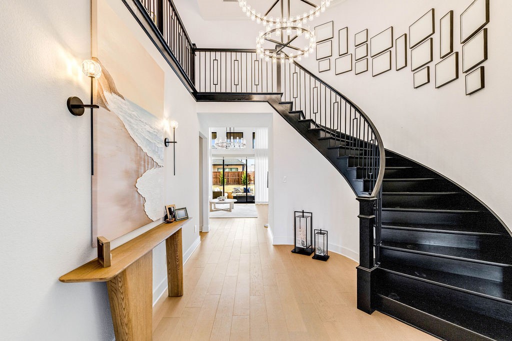 1544 Vermillion Drive