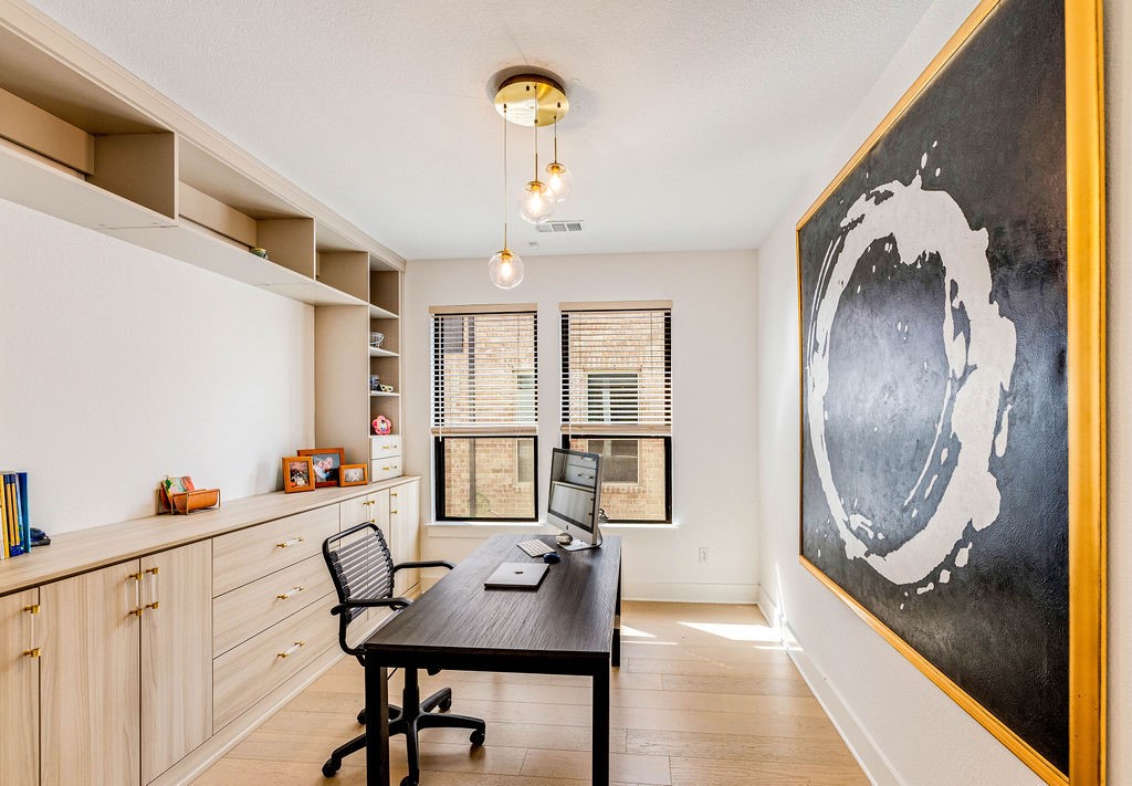 1544 Vermillion Drive