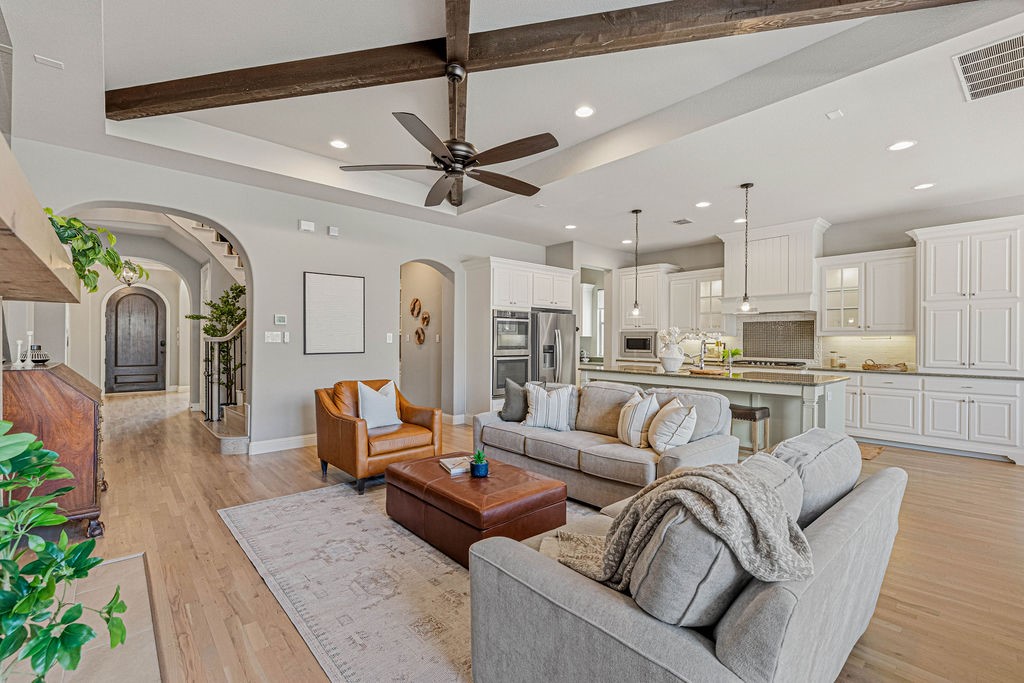 1405 Grassland Drive