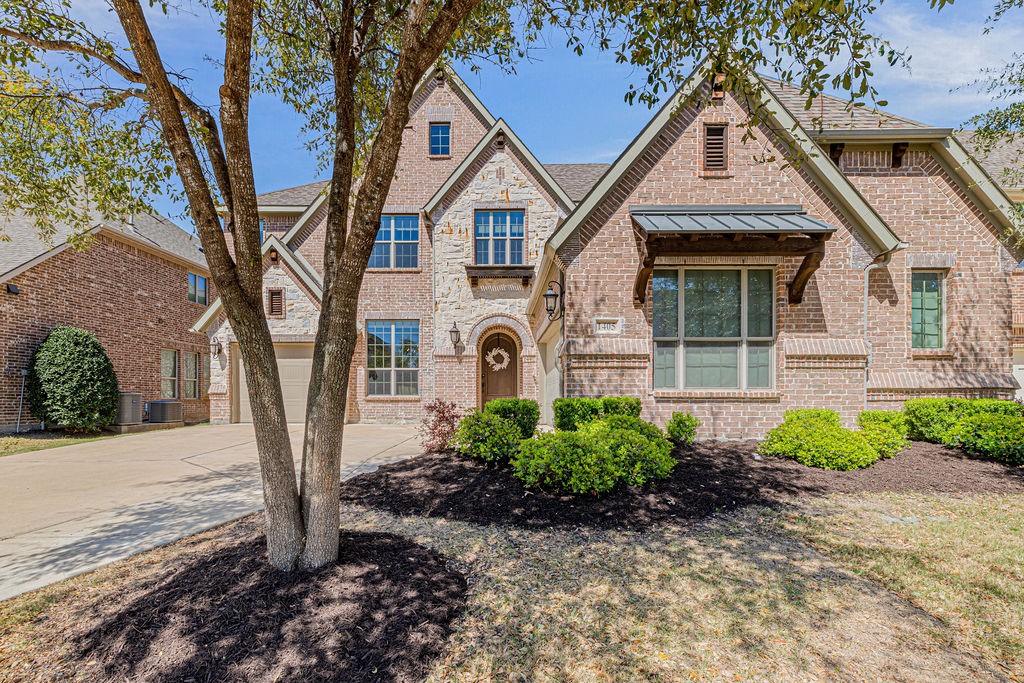 1405 Grassland Drive